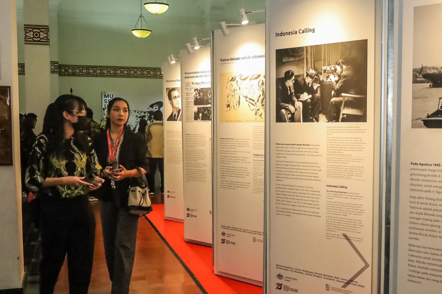 Rayakan 75 Tahun Hubungan Diplomatik Australia-Indonesia, Pameran "Two Nations: a Friendship is Born" Digelar di Surabaya