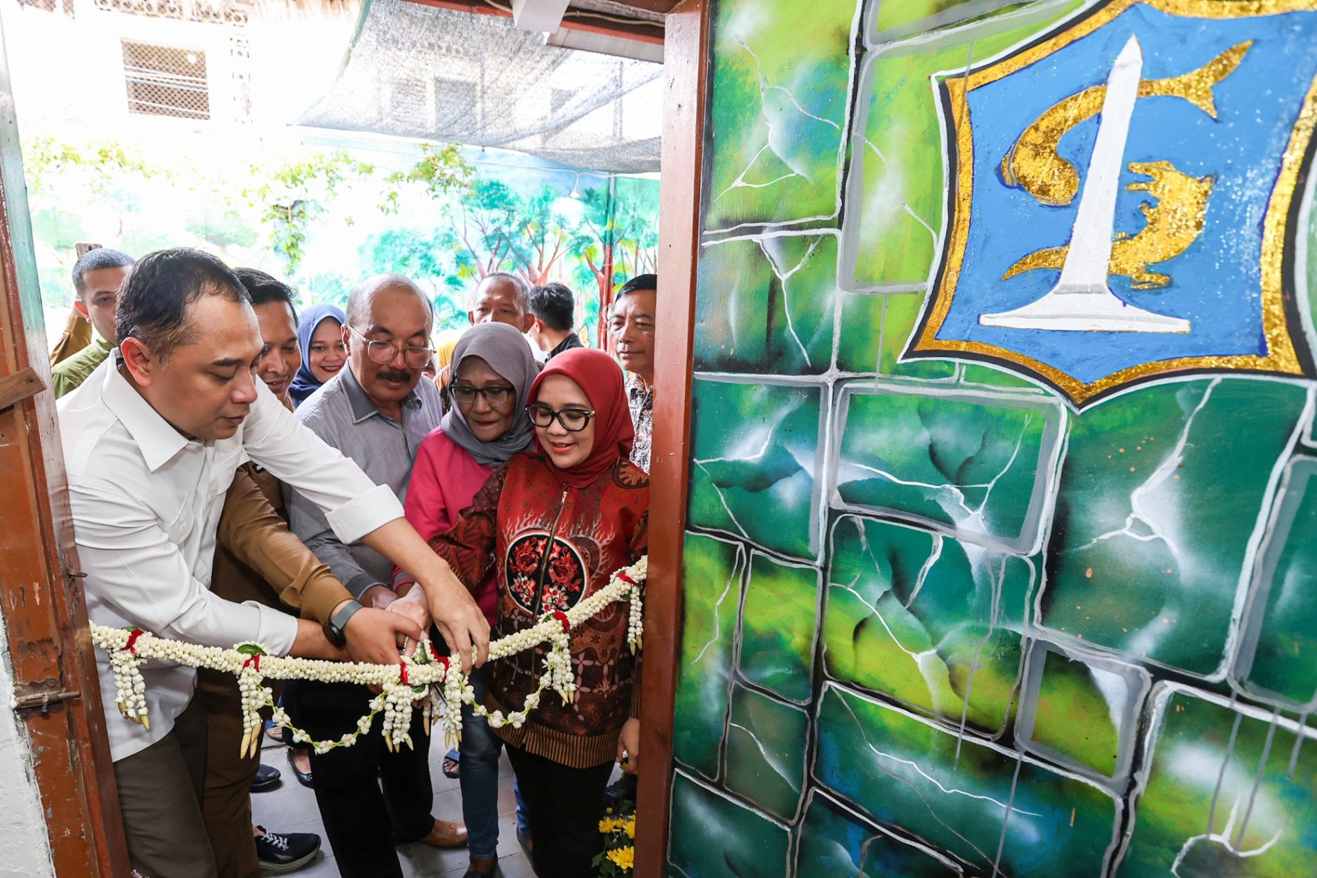 Wali Kota Eri Resmikan Bank Sampah dan Rumah Cacing Puspa Mandiri, Jadi Percontohan Kampung Pancasila