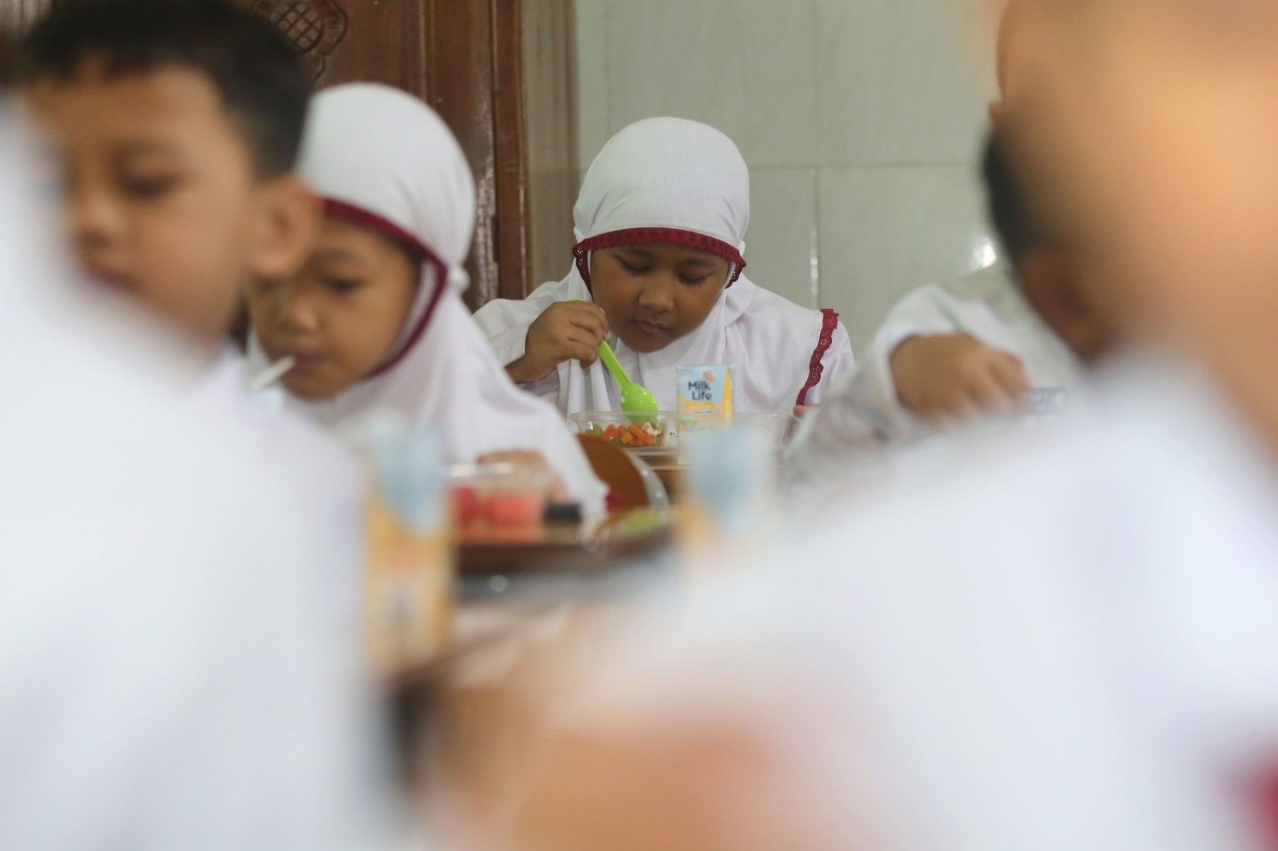 Pemkot Surabaya Libatkan UKS Pastikan MBG Higienis Sebelum Dibagikan ke Siswa