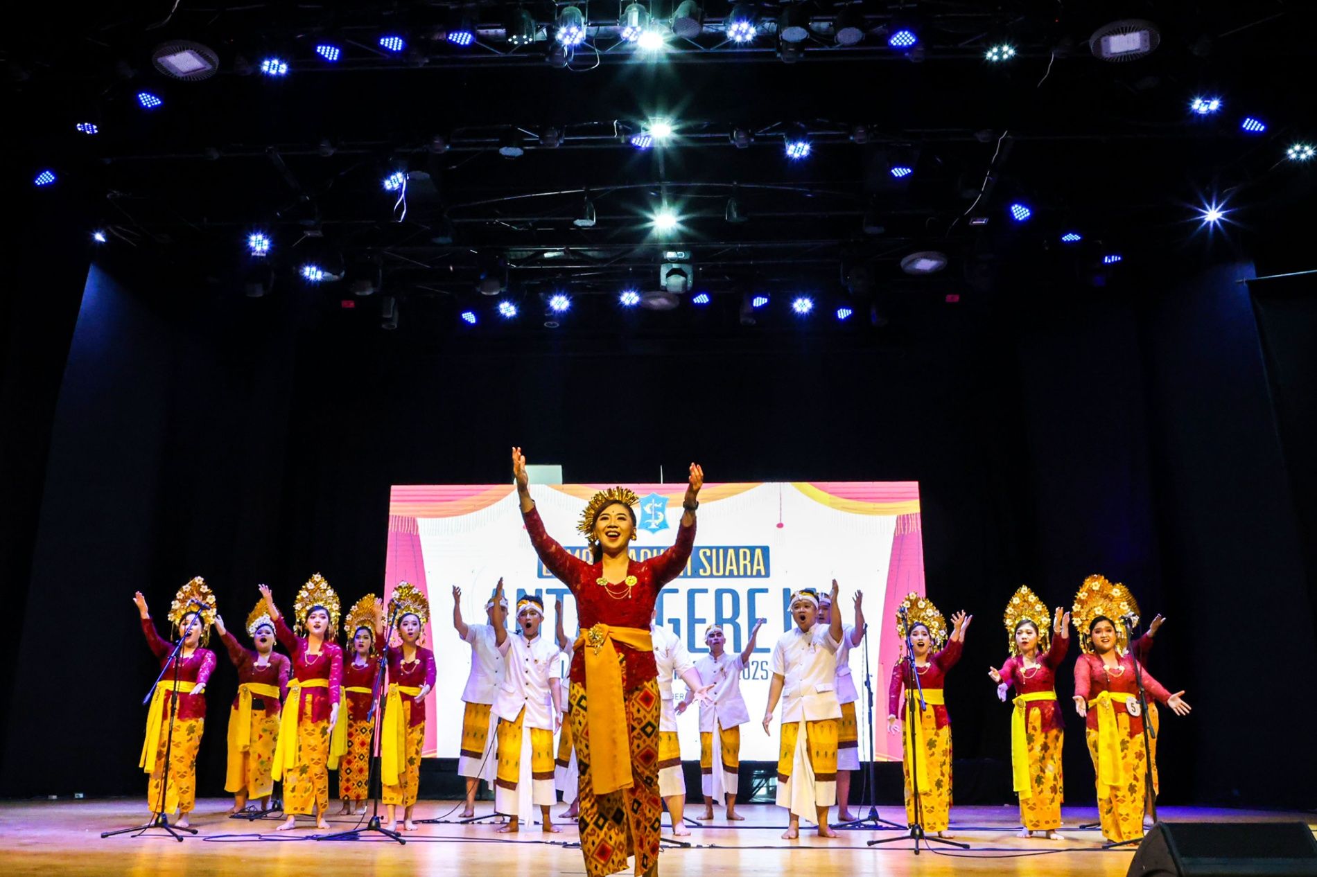 Lomba Padus Antar Gereja 2025: Keberagaman Surabaya Lintas Generasi hingga Aksi Bahasa Isyarat Finalis