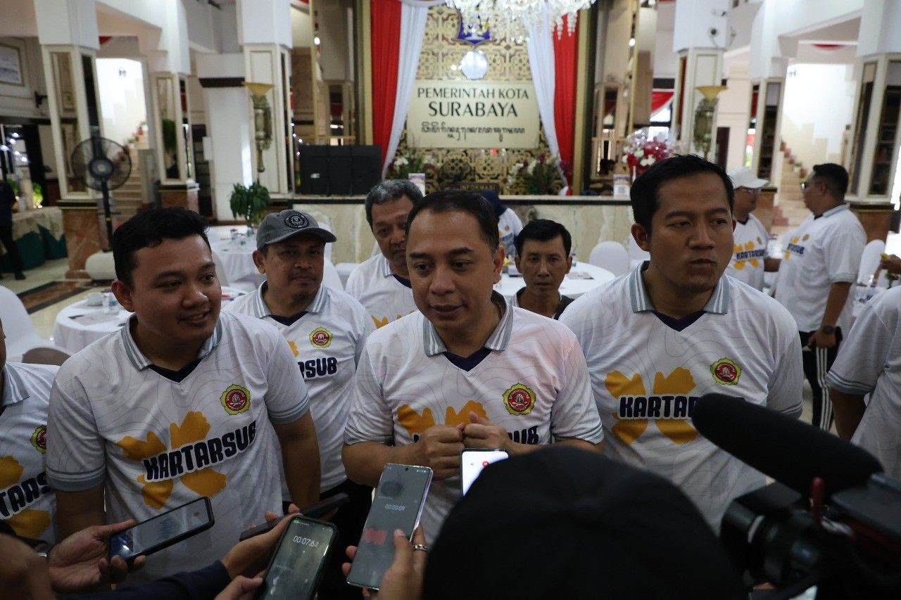 Data Tukang Lokal, Wali Kota Eri Cahyadi Prioritaskan Warga Surabaya untuk Proyek Infrastruktur