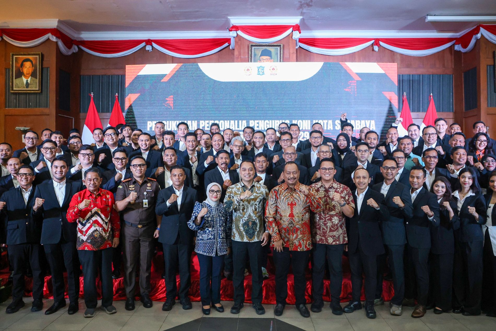 Pemkot Surabaya Kukuhkan Pengurus KONI 2025-2029: Targetkan 250 Medali Emas di Porprov 2027