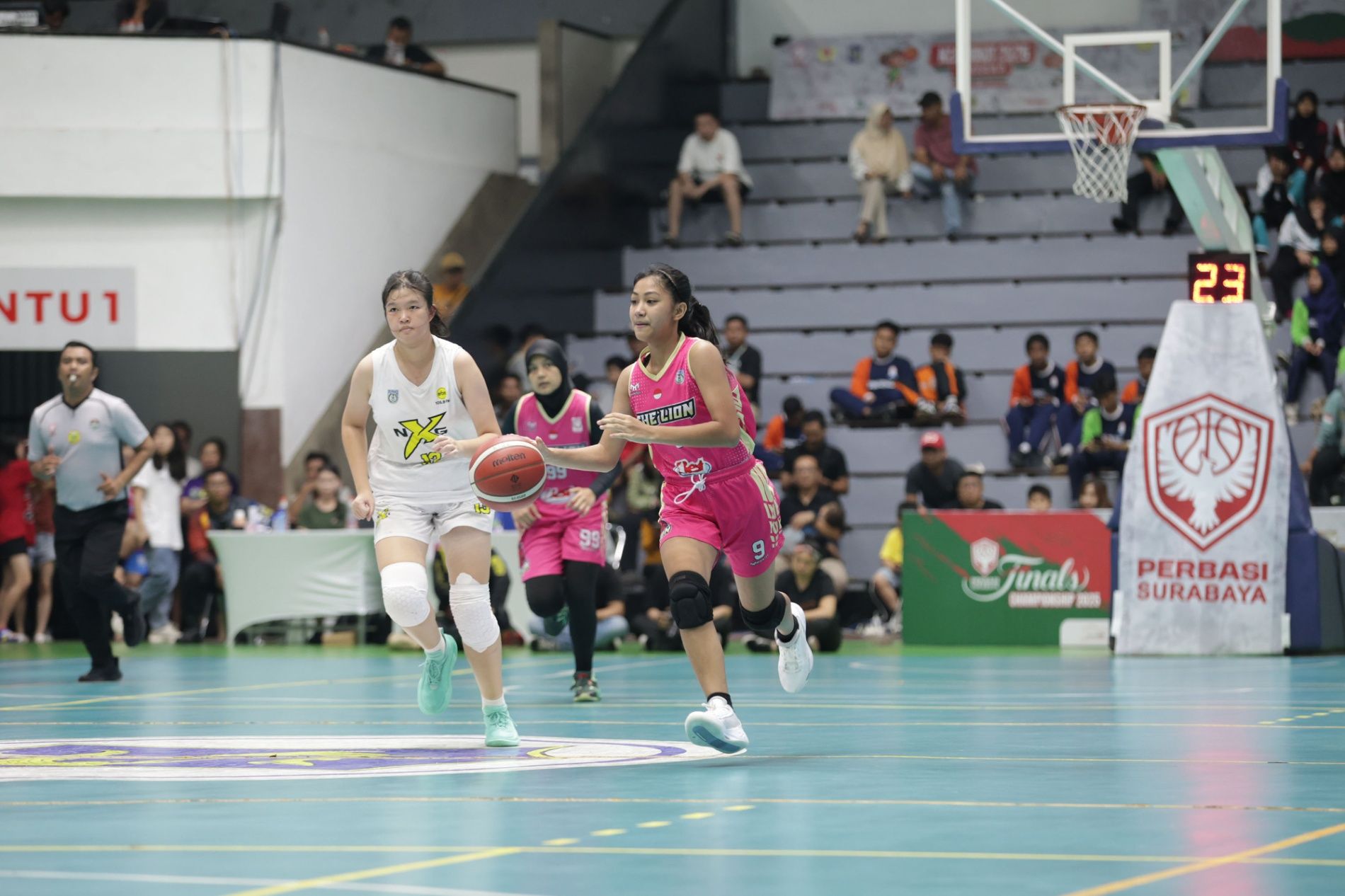 Kejurkot Basket Surabaya 2025 Ditutup Meriah, Wali Kota Eri Cahyadi: Semoga Muncul Talenta-talenta Muda