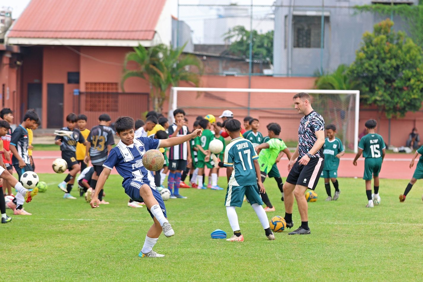 Surabaya – Liverpool Pererat Sister City, Tranmere Rovers Latih 200 Talenta Muda