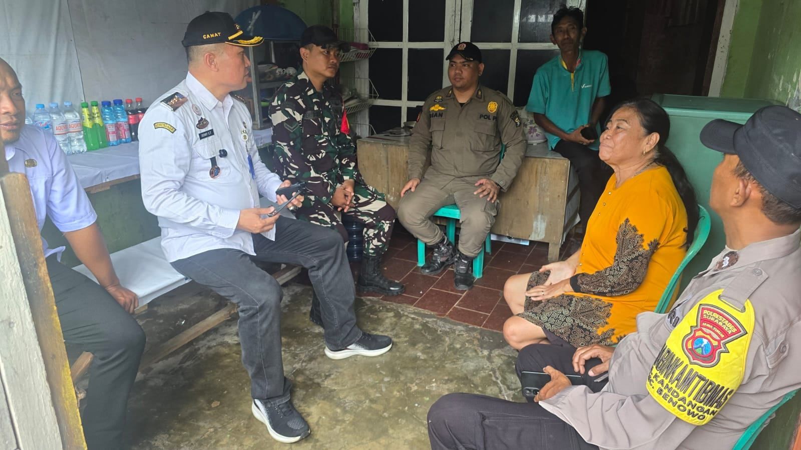 Diduga Jadi Tempat Prostitusi, Camat Benowo Pastikan Warung di Klakahrejo Murni Tempat Jual Makanan