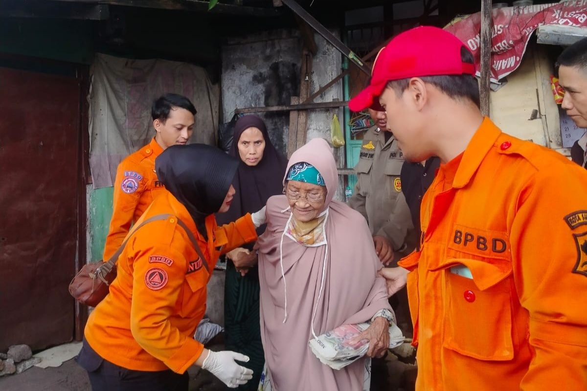 Pemkot Surabaya Turun Tangan, Lansia Sebatang Kara Kini Dirawat di Griya Werdha