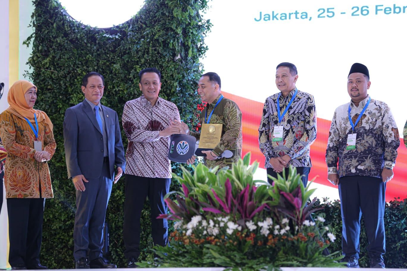 Surabaya Raih Predikat Kota Terbaik Pertama dalam Pengelolaan Sampah se-Indonesia Tahun 2025