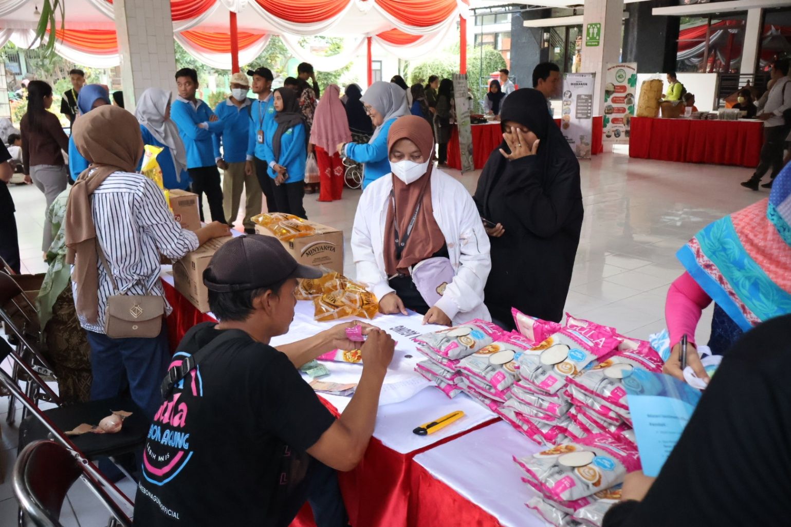 Jaga Stabilitas Harga Bahan Pokok Ramadan 2026 Pemkot Surabaya Hadirkan Pasar Murah Serentak, Ada di 93 Titik