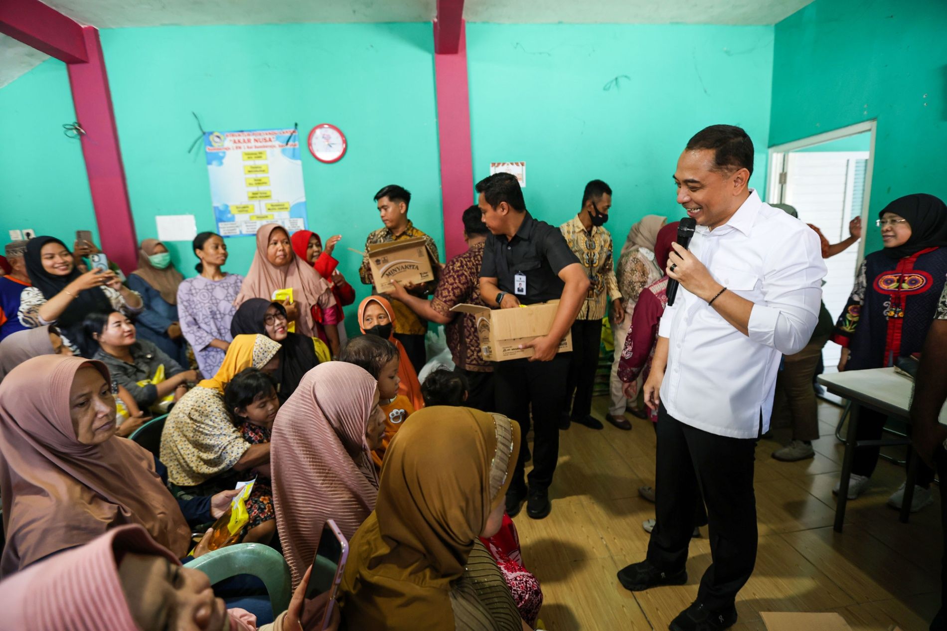 Wali Kota Eri Cahyadi Sidak Pasar Murah, Pastikan Program Berjalan di 31 Kecamatan