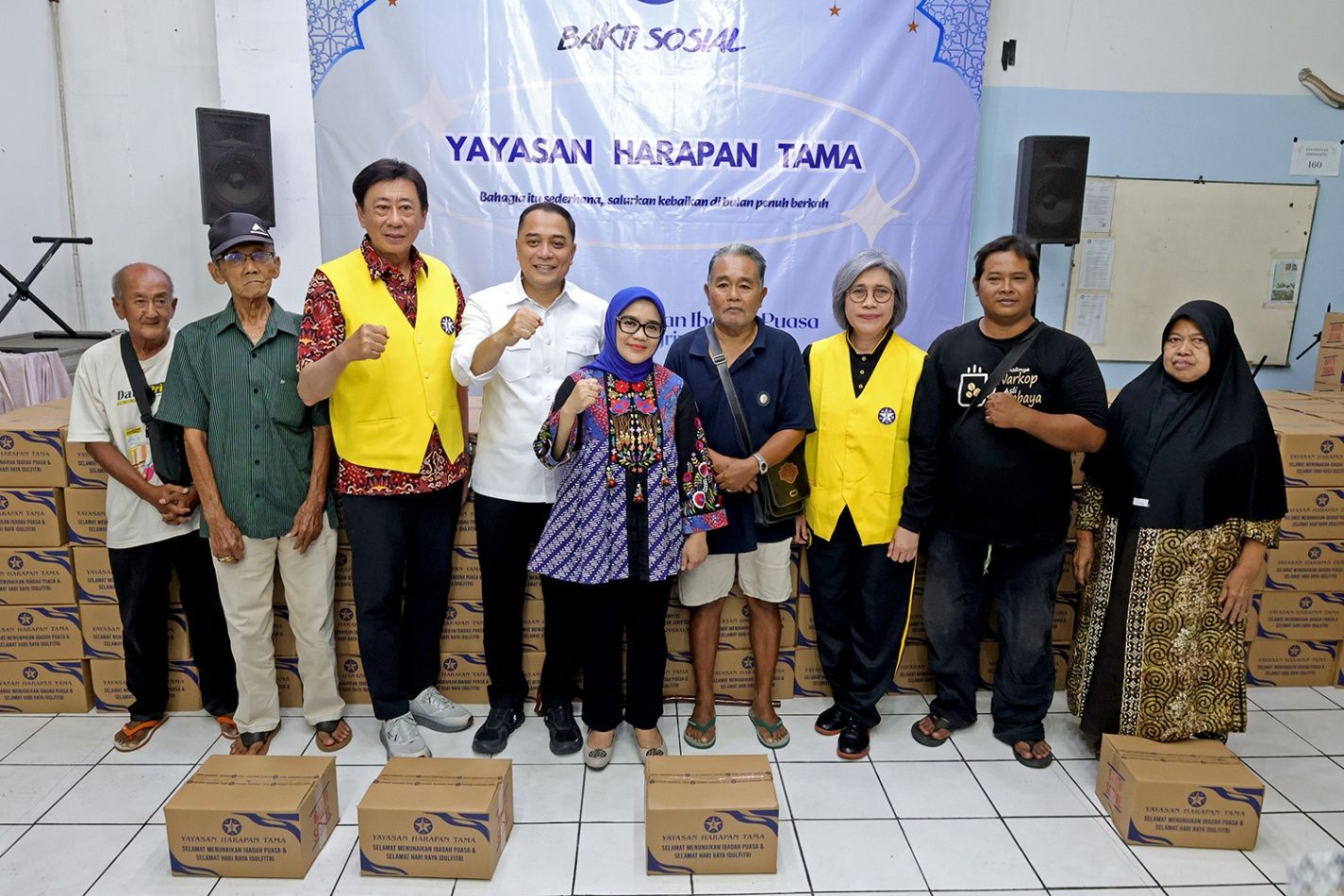 Pemkot Surabaya bersama Yayasan Harapan Tama Bersinergi Bagikan 1.000 Peket Sembako