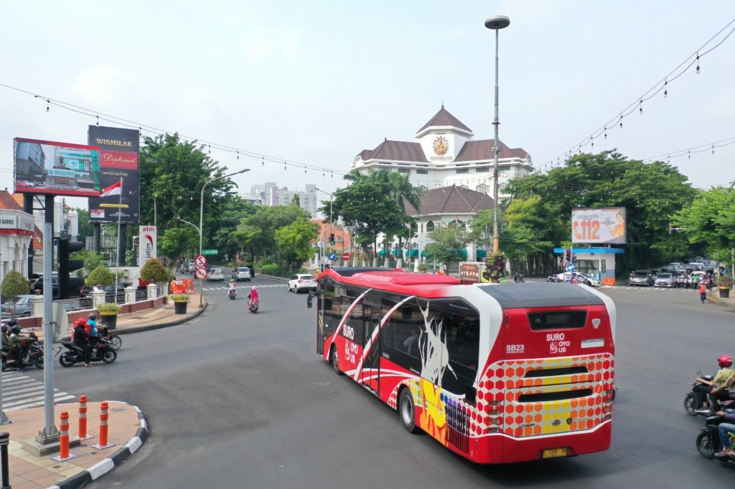 SITS Dishub Surabaya Atur Kepadatan Lalu Lintas Jelang Buka Puasa, Prioritaskan Arus Kendaraan