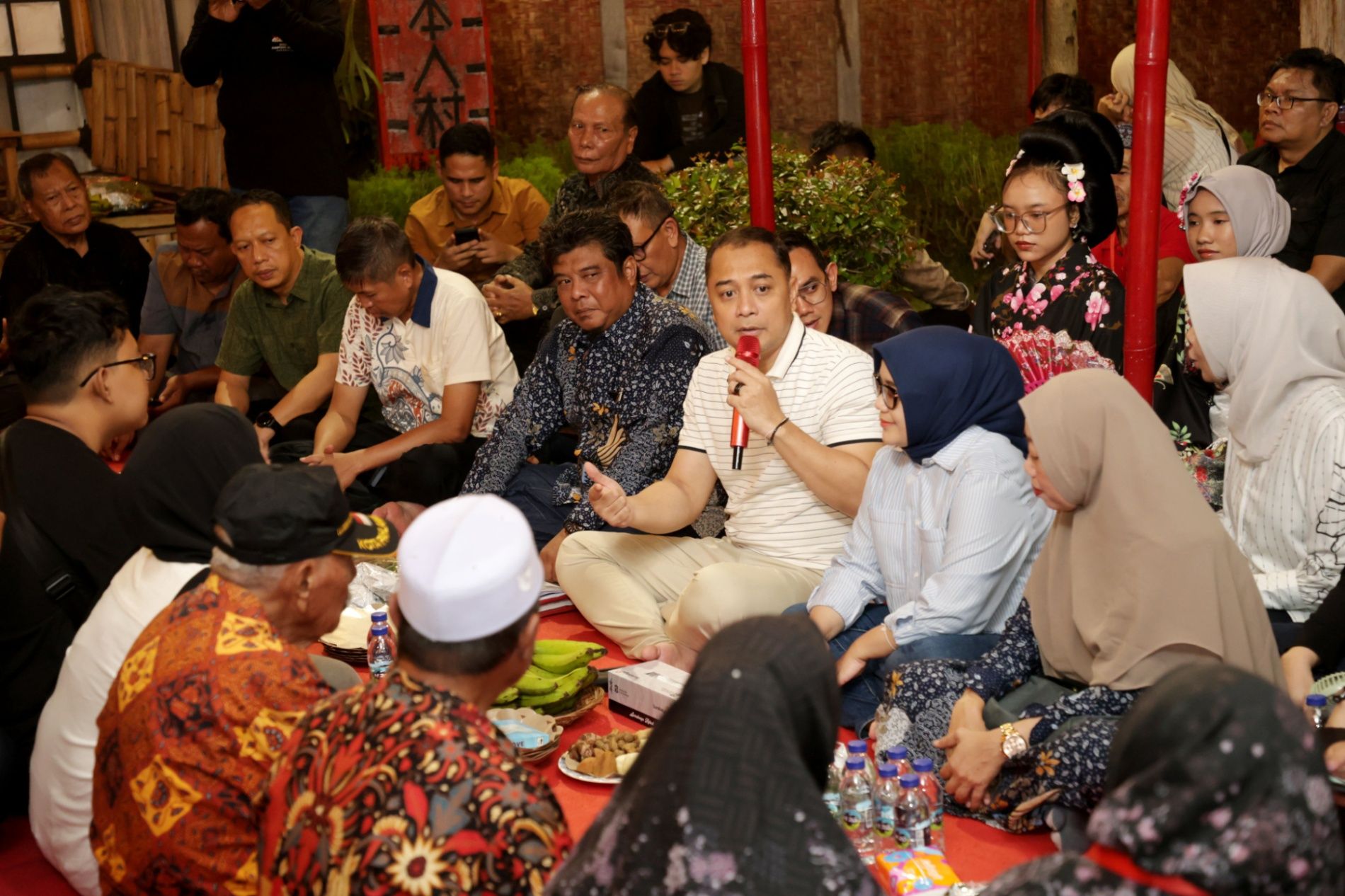 Hapus Stigma Kapitalis, Eri Cahyadi Puji Kemandirian Kampung Pancasila Banjarsugihan