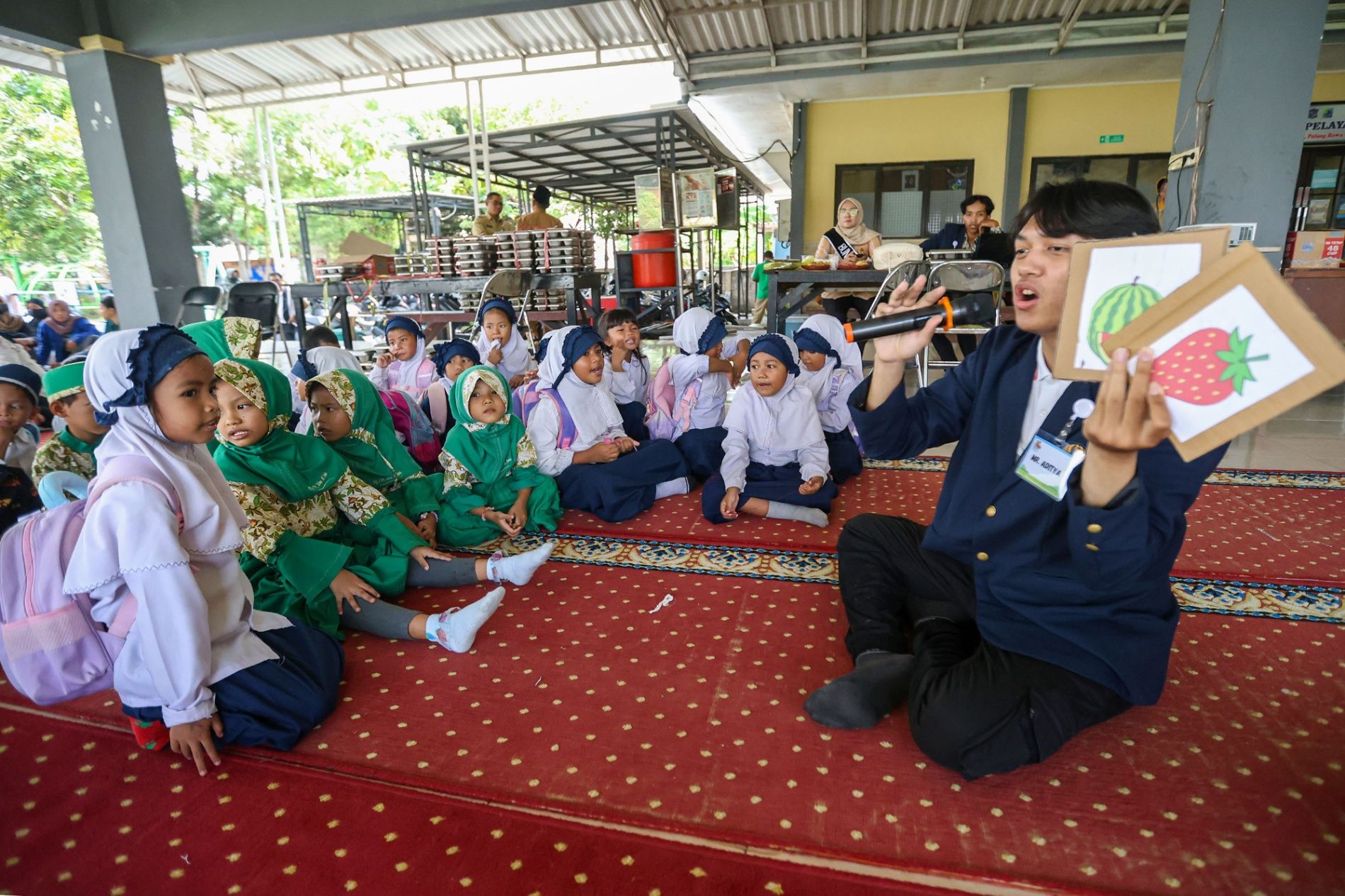 Dari Kampung ke Kelas Global, Program RICH Gratis Bahasa Inggris di Surabaya Bikin Anak Lebih Percaya Diri