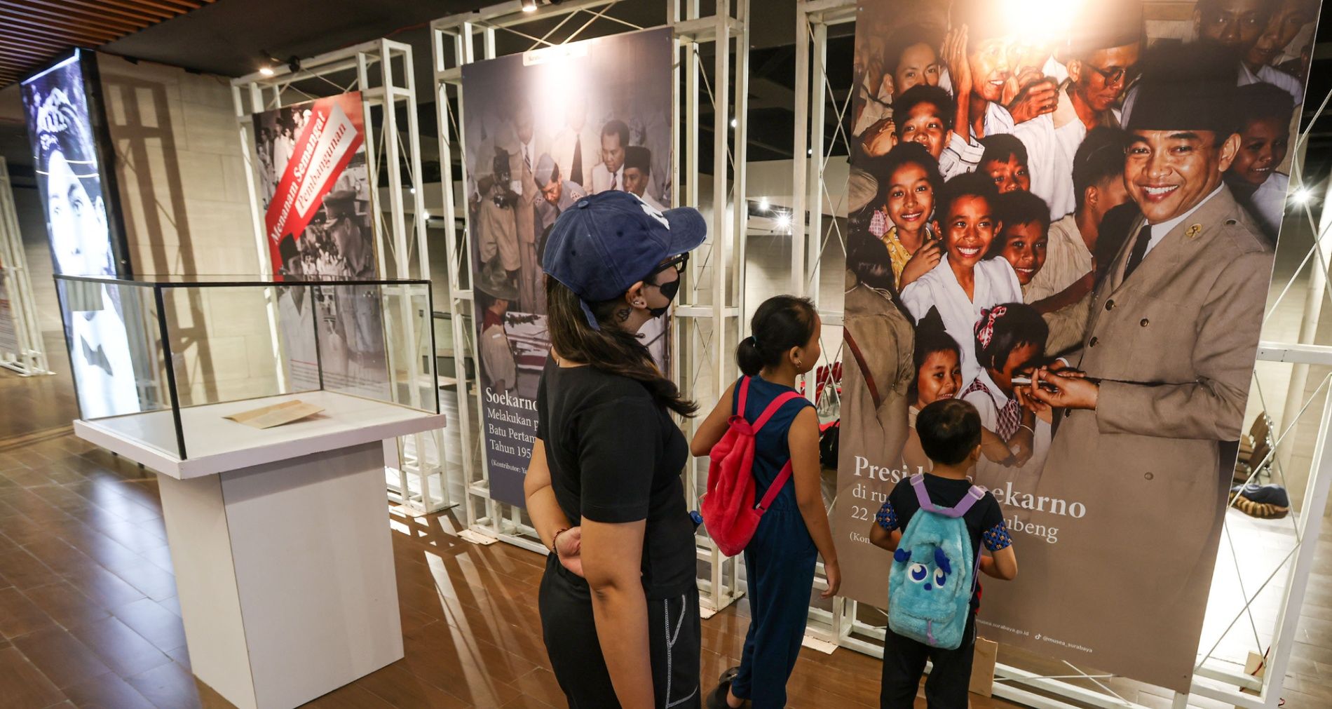 Yuk Telusuri Jejak Bung Karno di Surabaya, Pameran "Aku Arek Suroboyo" Hadirkan Kisah Sang Proklamator dari Kota Pahlawan