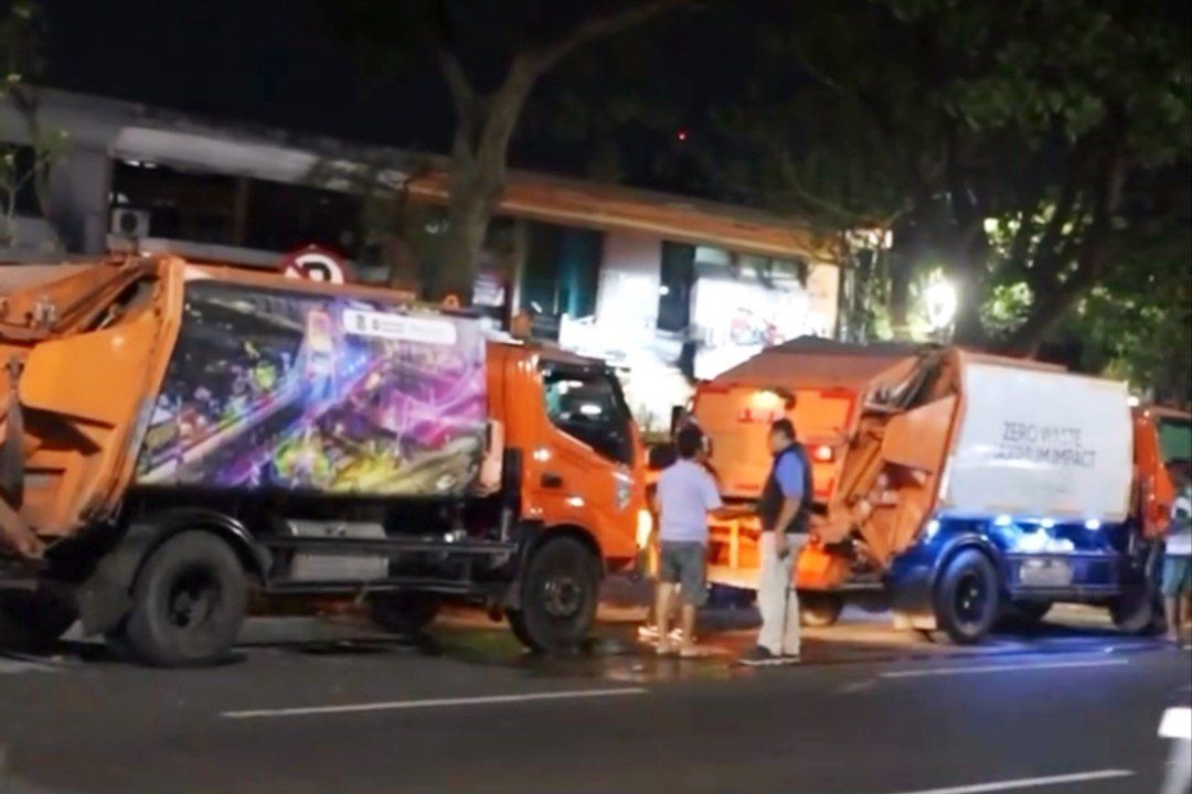 Pemkot Surabaya Perkuat Pengawasan Armada Pengangkut Sampah dan Pengelolaan Lindi