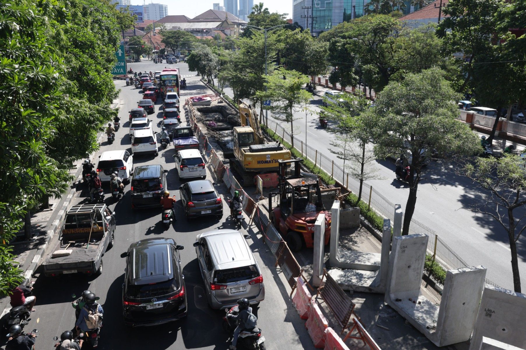 Pemkot Surabaya Minta Maaf atas Kemacetan Proyek Saluran Moestopo, Penanganan Genangan Jadi Prioritas