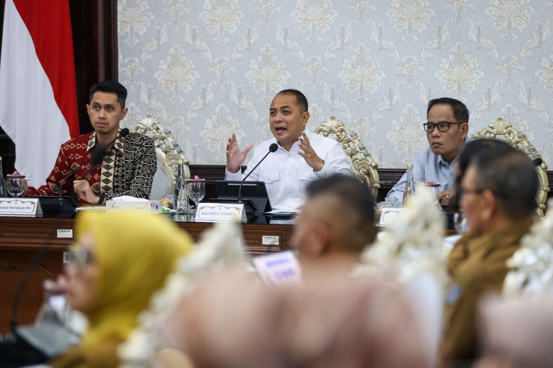 Di Depan Tim PPD Bappenas, Wali Kota Eri Cahyadi Paparkan Strategi Pengentasan Kemiskinan Terintegrasi di Surabaya