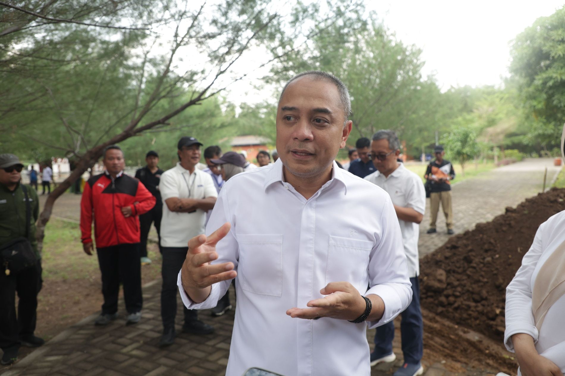 Wali Kota Eri Ajak Warga Jaga Fasilitas Umum, Pelaku Perusakan dan Pencurian Aset Bakal Disanksi