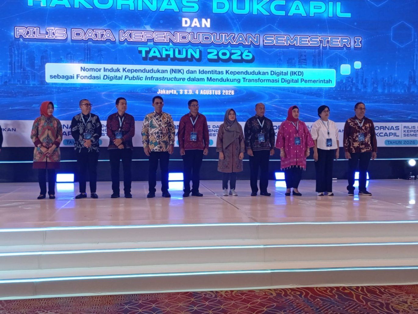 Sukses Integrasikan NIK dan IKD, Surabaya Sabet Penghargaan Perlinsos Dukcapil Prima Award 2026