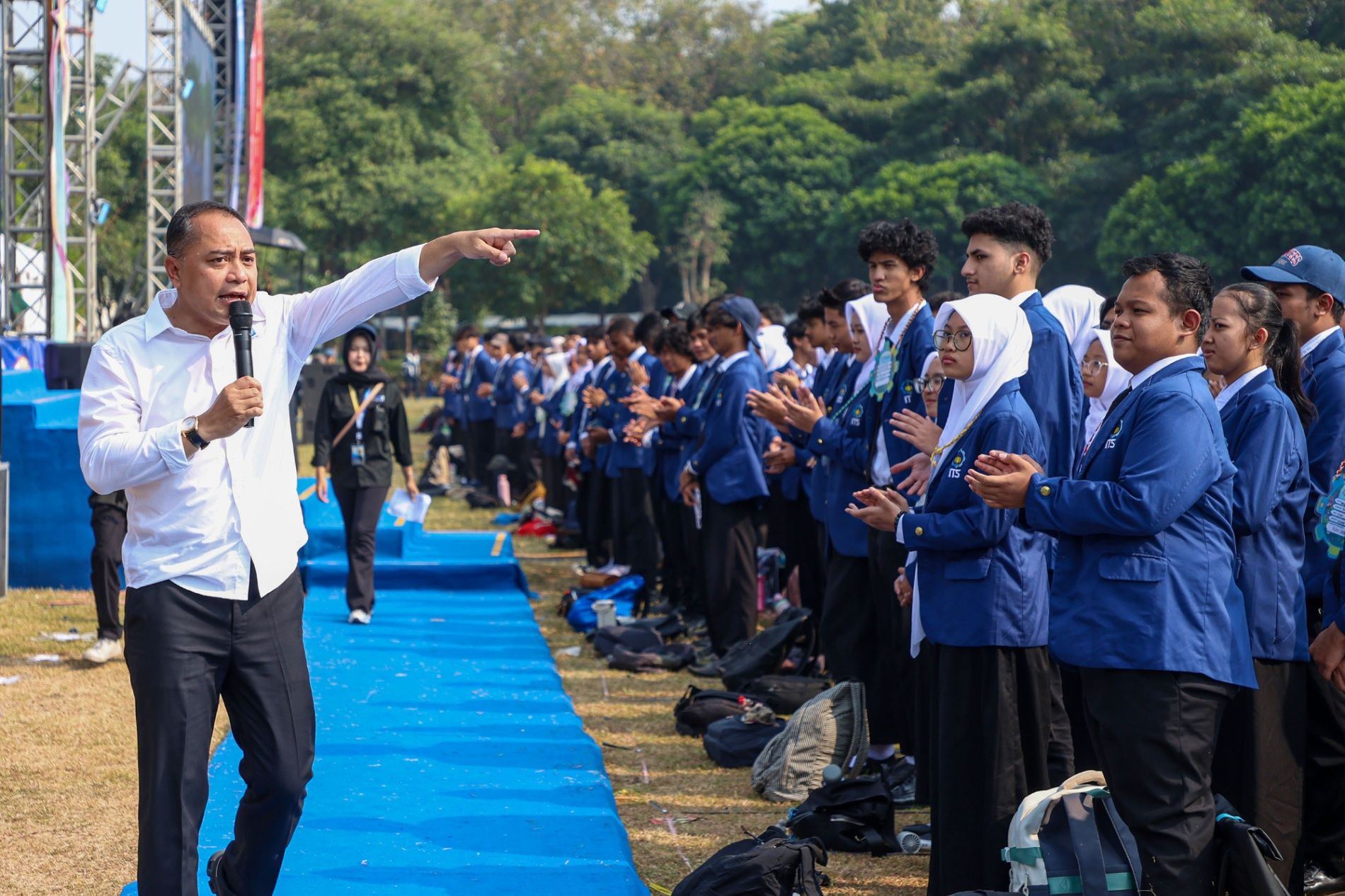 Wali Kota Eri Ajak Mahasiswa Baru ITS Jadi Generasi Kritis di Tengah Euforia AI