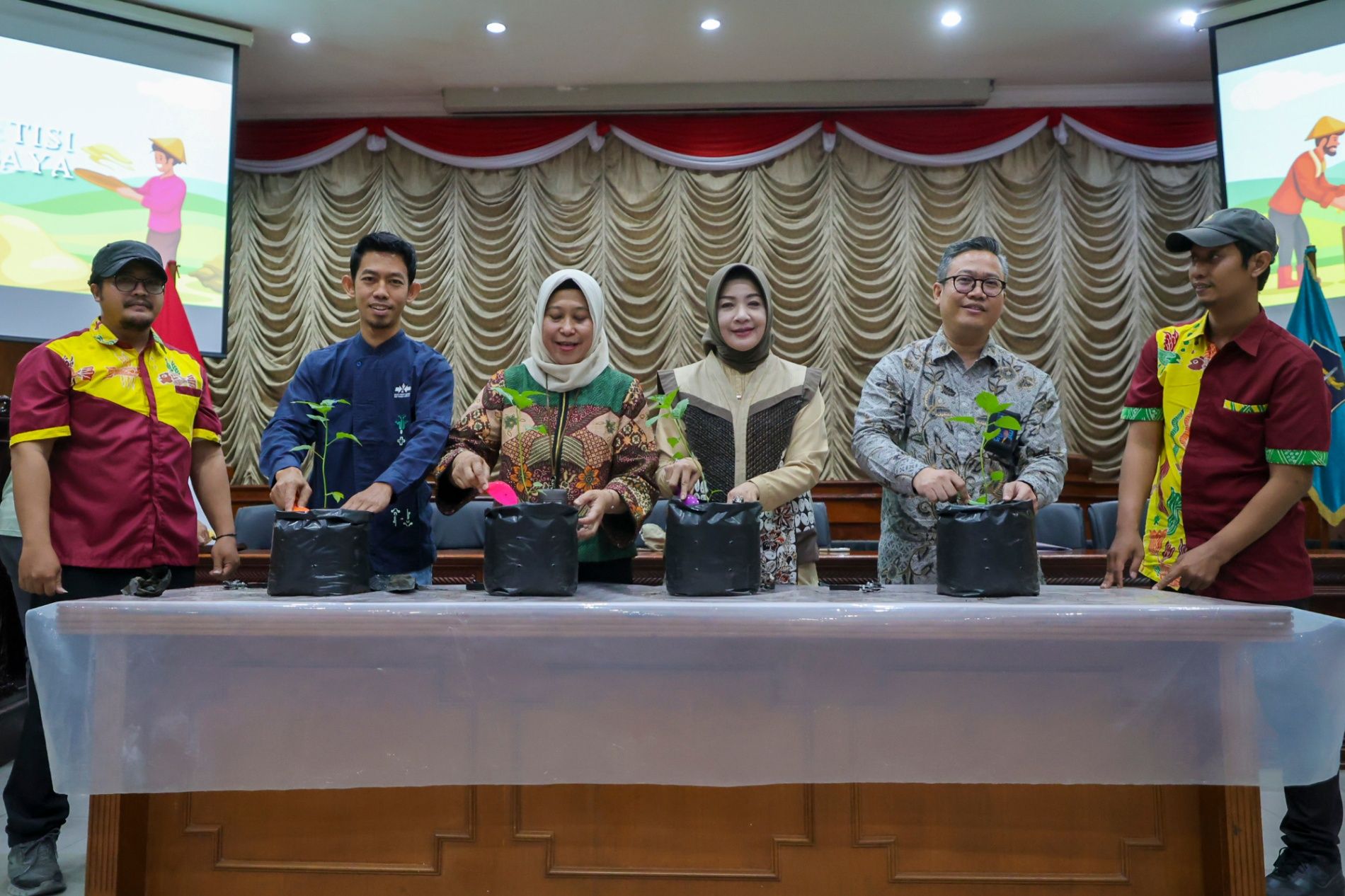Surabaya Andalkan Urban Farming untuk Perkuat Ketahanan Pangan dan Redam Inflasi