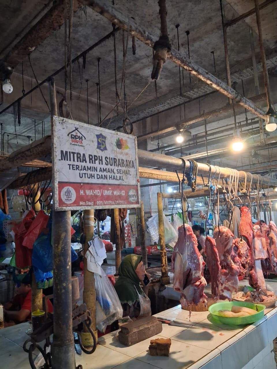 Harga Daging Sapi Surabaya Memasuki Kestabilan Baru di Kisaran Rp150 Ribu per Kilogram, RPH Pastikan Pasokan Cukup