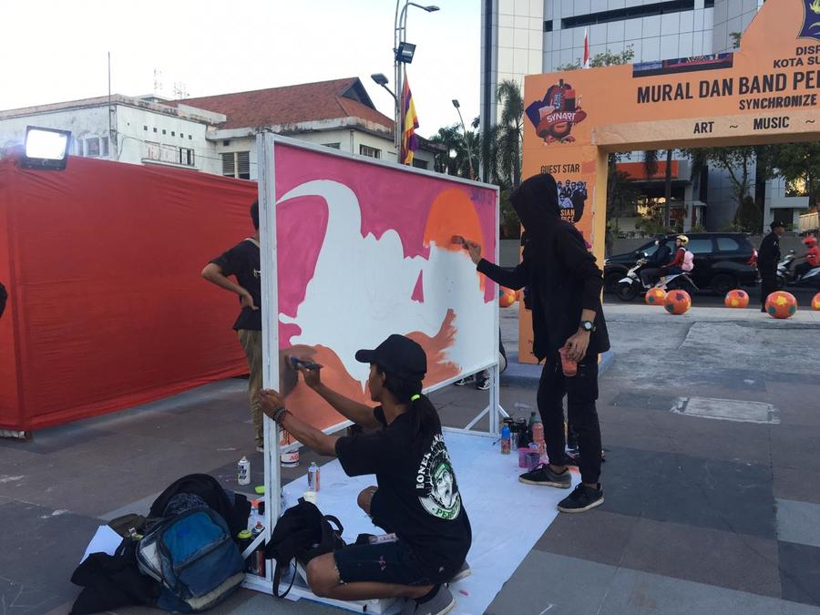 Asah Kreativitas, Dinas Kepemudaan dan Olahraga Kota Surabaya Adakan Lomba Mural dan Band