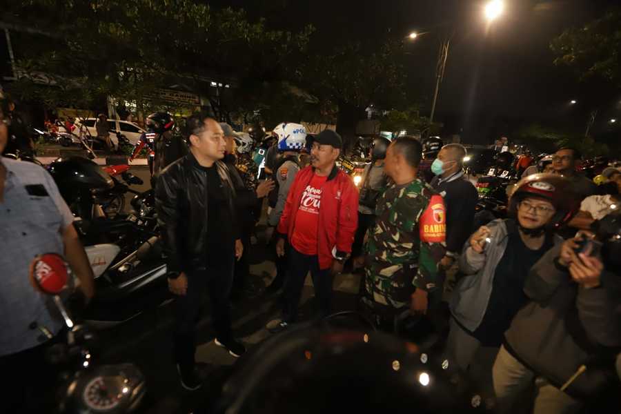Operasi Gangster Gunakan Motor, Wali Kota Eri Cahyadi Bersama Tim Gabungan Amankan 12 Remaja Bawa Sajam