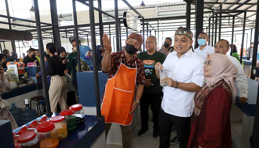 Baru Diresmikan Wali Kota Eri Cahyadi, Pasar Penjaringansari Lebih Kekinian