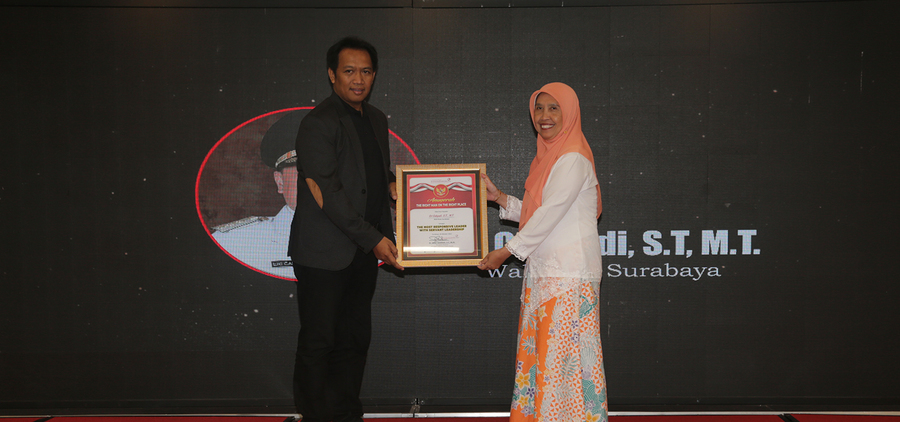 Wali Kota Eri Cahyadi Raih Penghargaan The Right Man On The Right Place