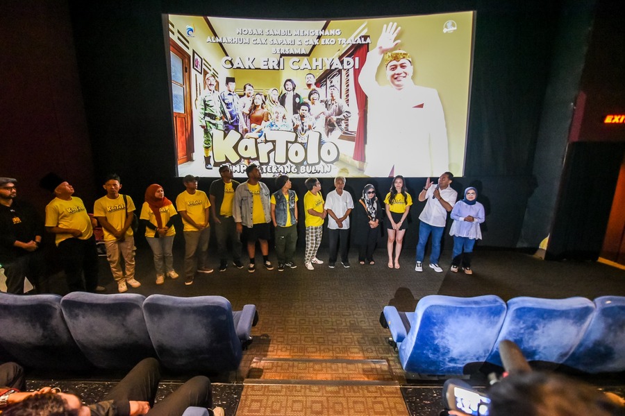 Nobar Film "Kartolo Numpak Terang Bulan", Wali Kota Eri: Cermin Kehidupan dan Karakter Warga Surabaya