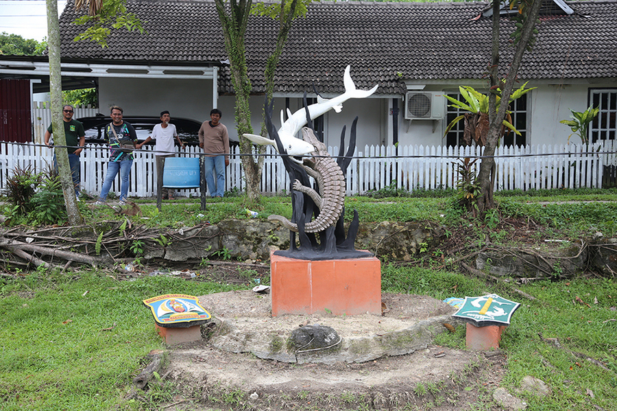 Wali Kota Eri Pugar Tugu Surabaya di Kota Balikpapan, Jadi Tetenger Semangat dan Guyub Rukun Warga